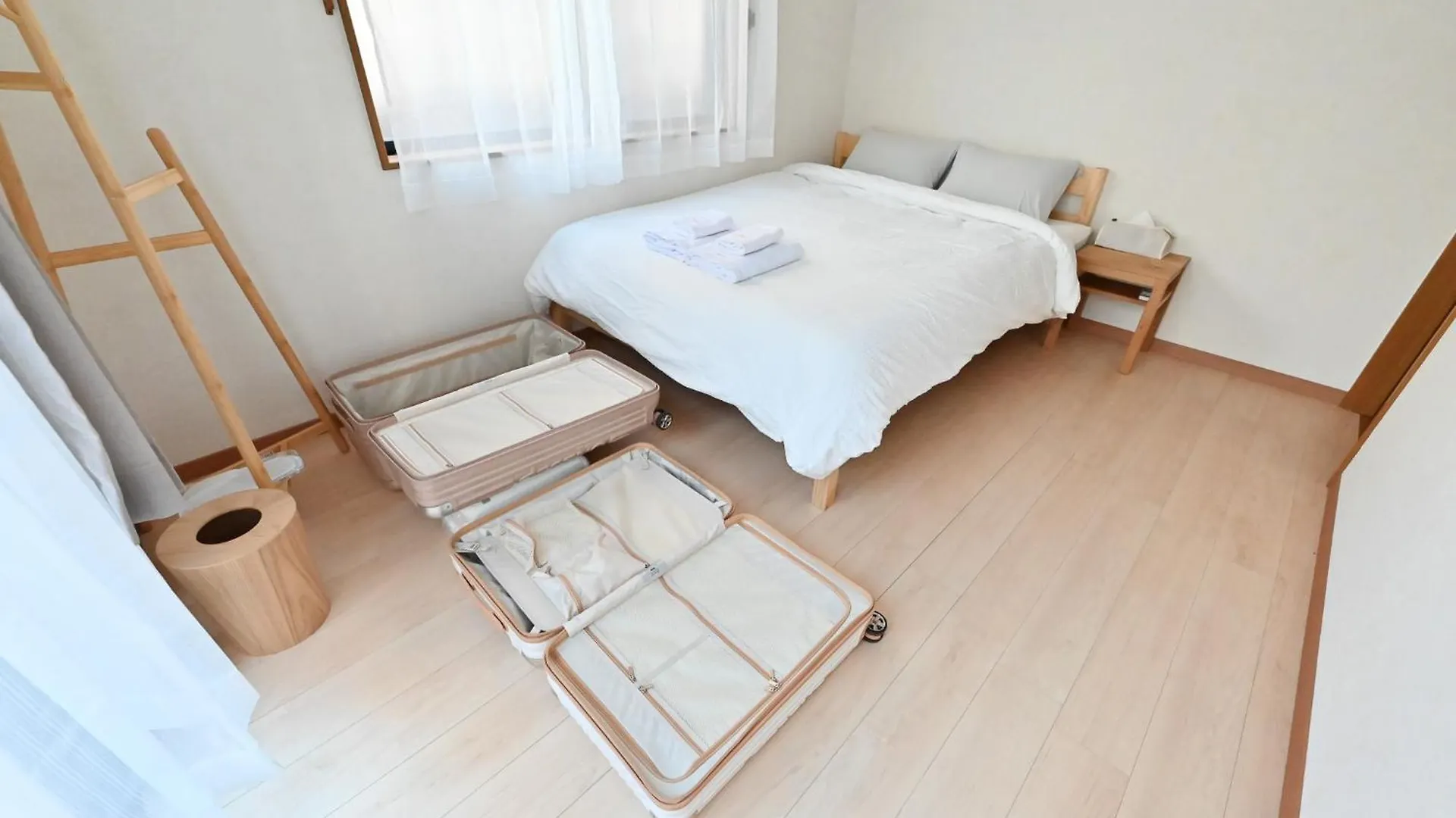 Shinjuku City Villa 高田馬場駅 7Minutes New Opening Präfektur Tokio 0*,  Japan